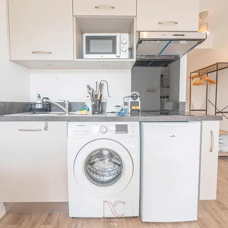 *disneyland-paris* Studio, 2pers, Parking, Wifi * Serris